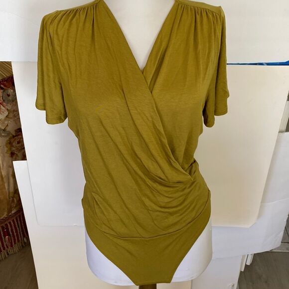 Banana Republic Olive peagreen wrap front bodysuit snap bottom - Picture 1 of 5